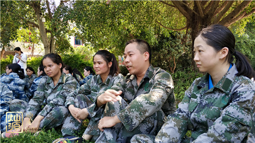 利来w66最给利装饰在牛商争霸赛的风采展示